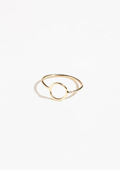 THIN THINGS - Gold circle ring