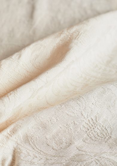 BUSATTI - Cream Donna di Coppe tablecloth