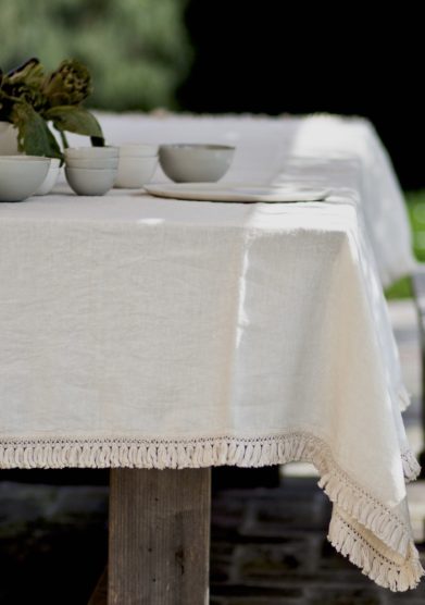 ONCE MILANO - White linen tablecloth with fringe
