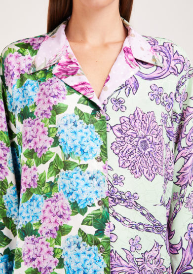 camicia artigianale in mix di sete stampate a fiori lilla susanna blu