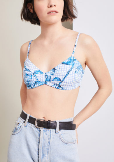 Laura Strambi crop top in cotone disegno check e fiore tatoo azzurro